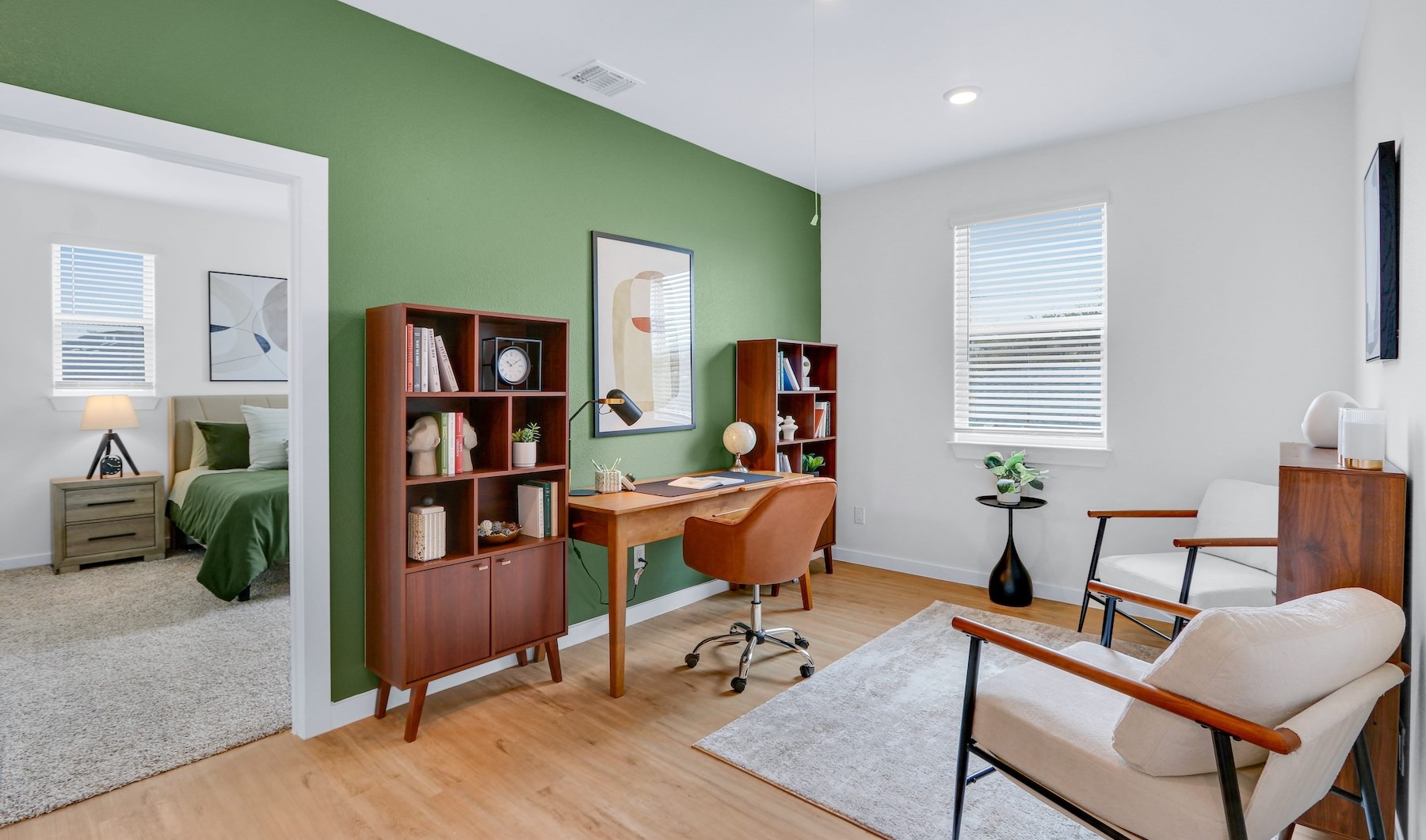 One Monthly Price. All the Perks of a Home. One Monthly Price. All the Perks of a Home.